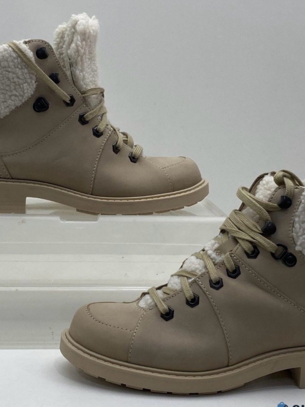 Brand New CLARKs Taupe Shearling-Lined Lace-Up Winter Boots
